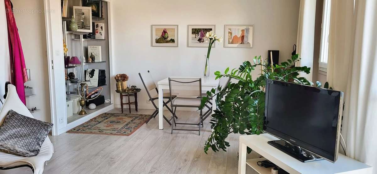 Appartement à MARSEILLE-12E