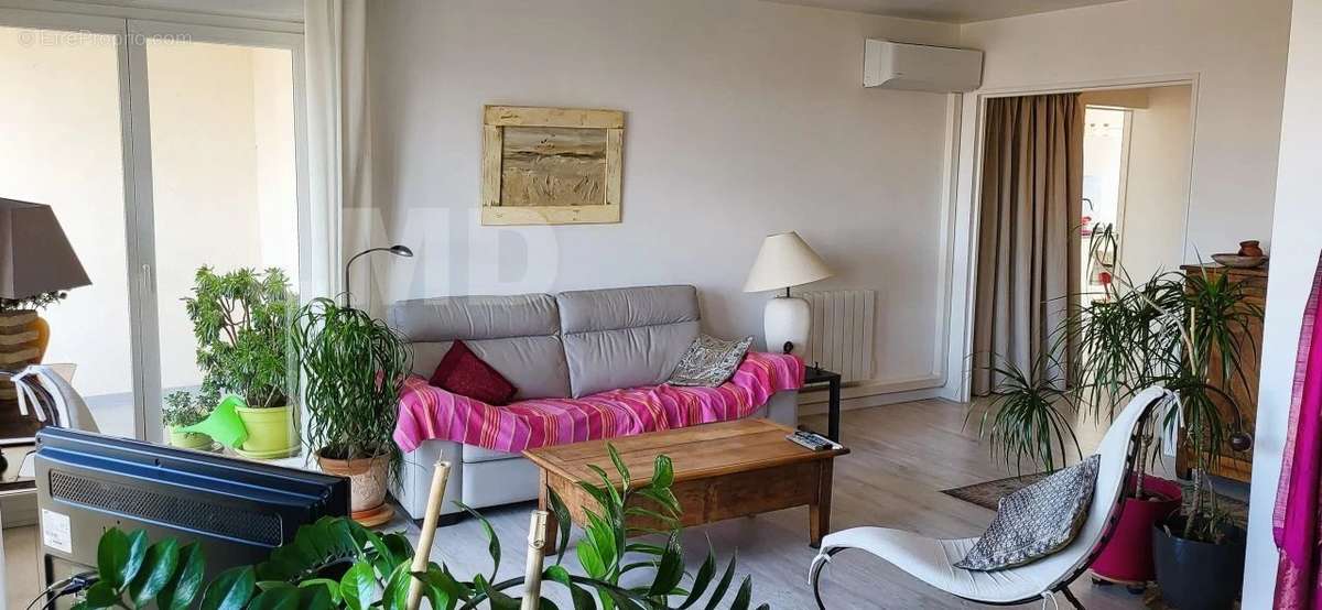 Appartement à MARSEILLE-12E