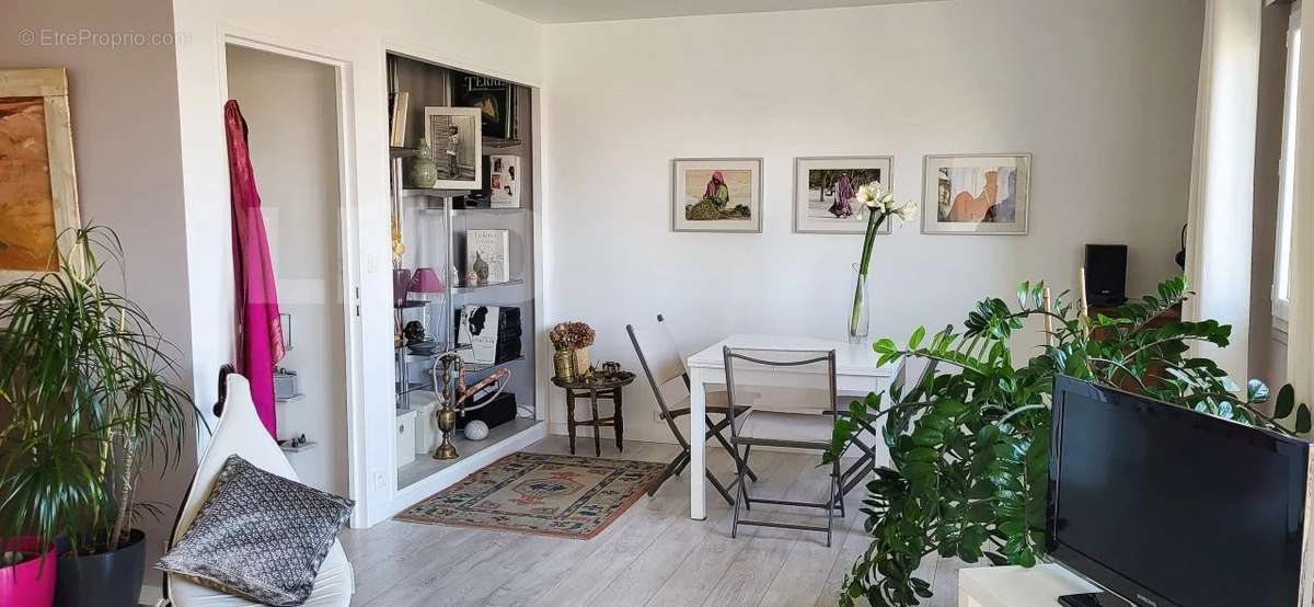 Appartement à MARSEILLE-12E