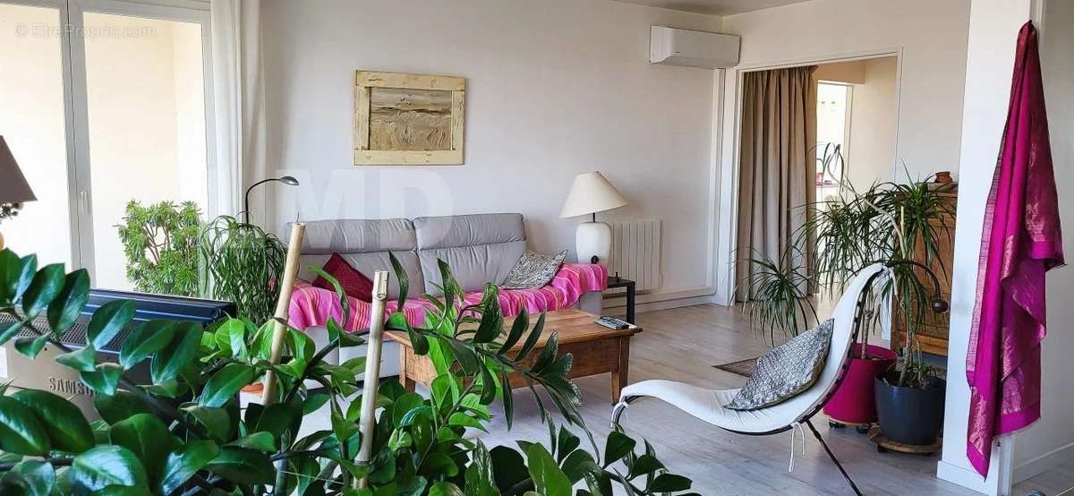 Appartement à MARSEILLE-12E