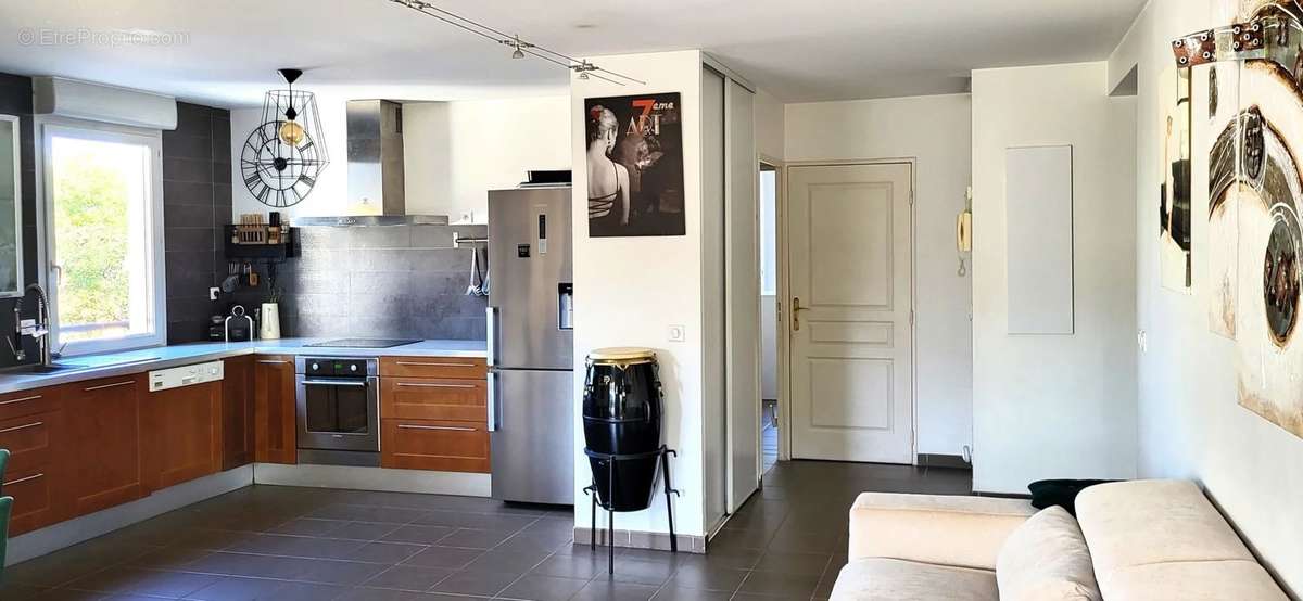 Appartement à MARSEILLE-9E