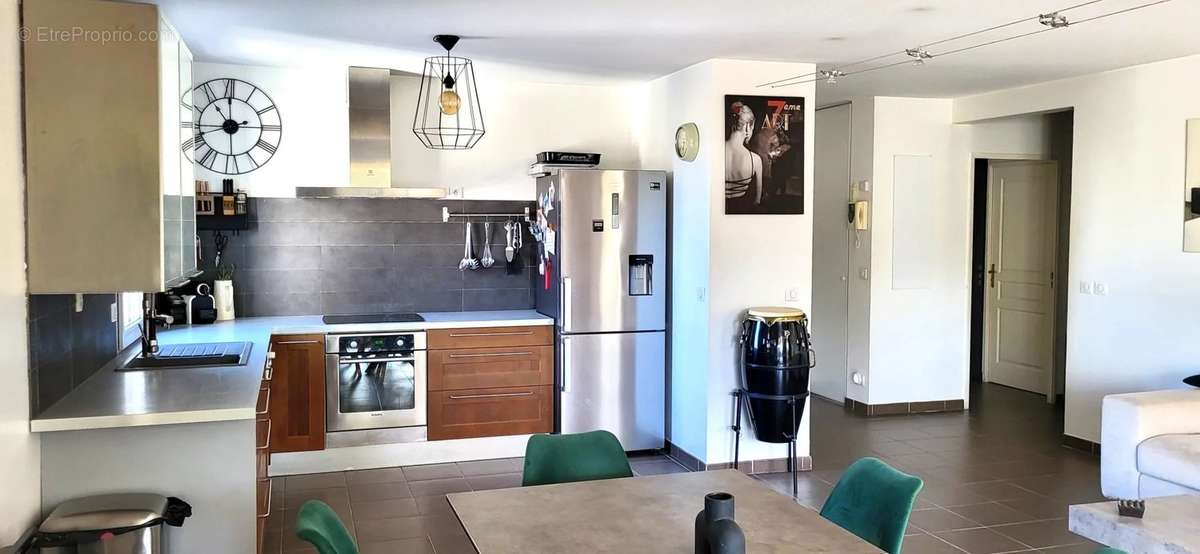 Appartement à MARSEILLE-9E