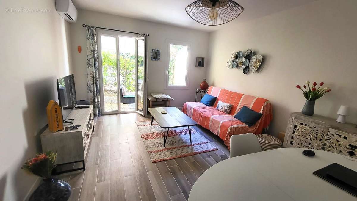 Appartement à SANARY-SUR-MER