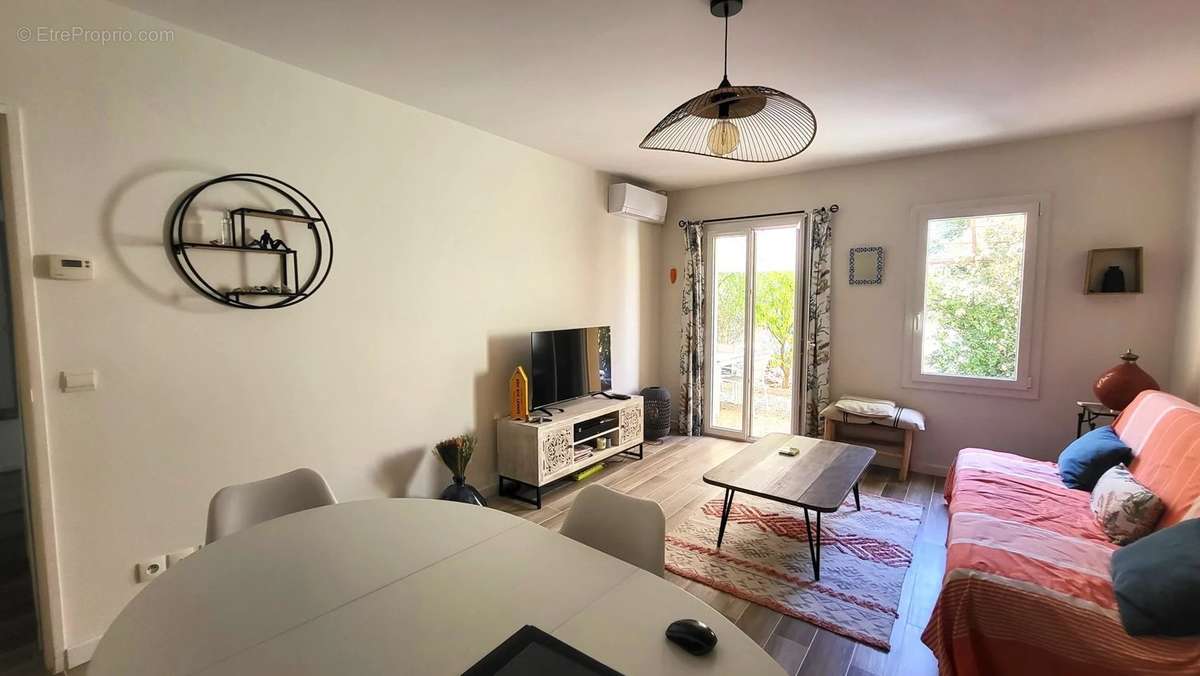 Appartement à SANARY-SUR-MER