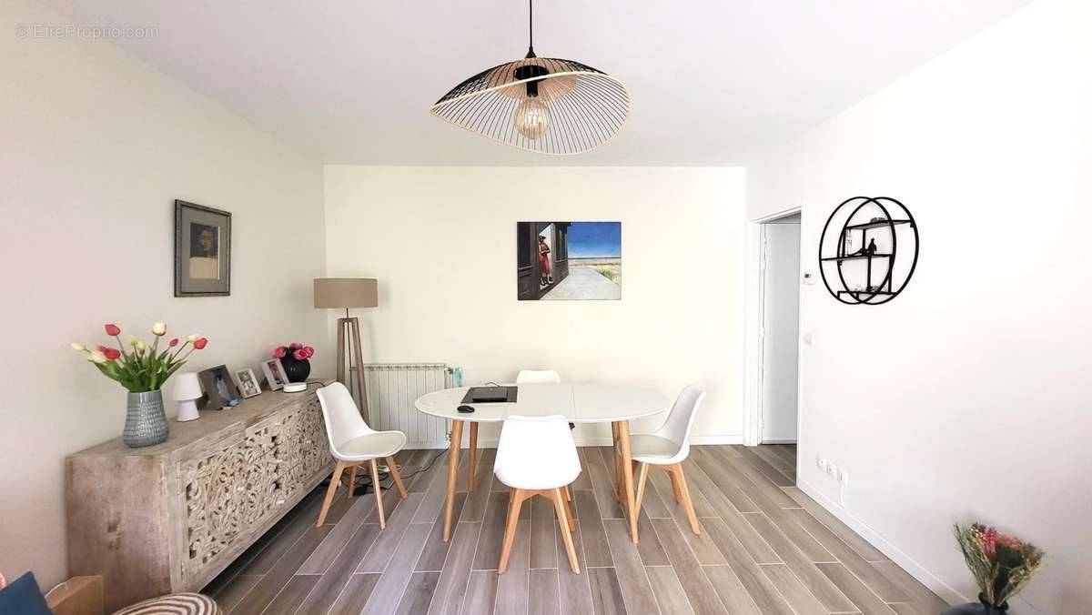 Appartement à SANARY-SUR-MER