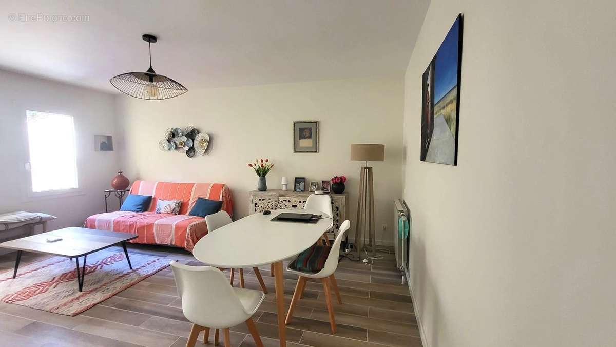 Appartement à SANARY-SUR-MER