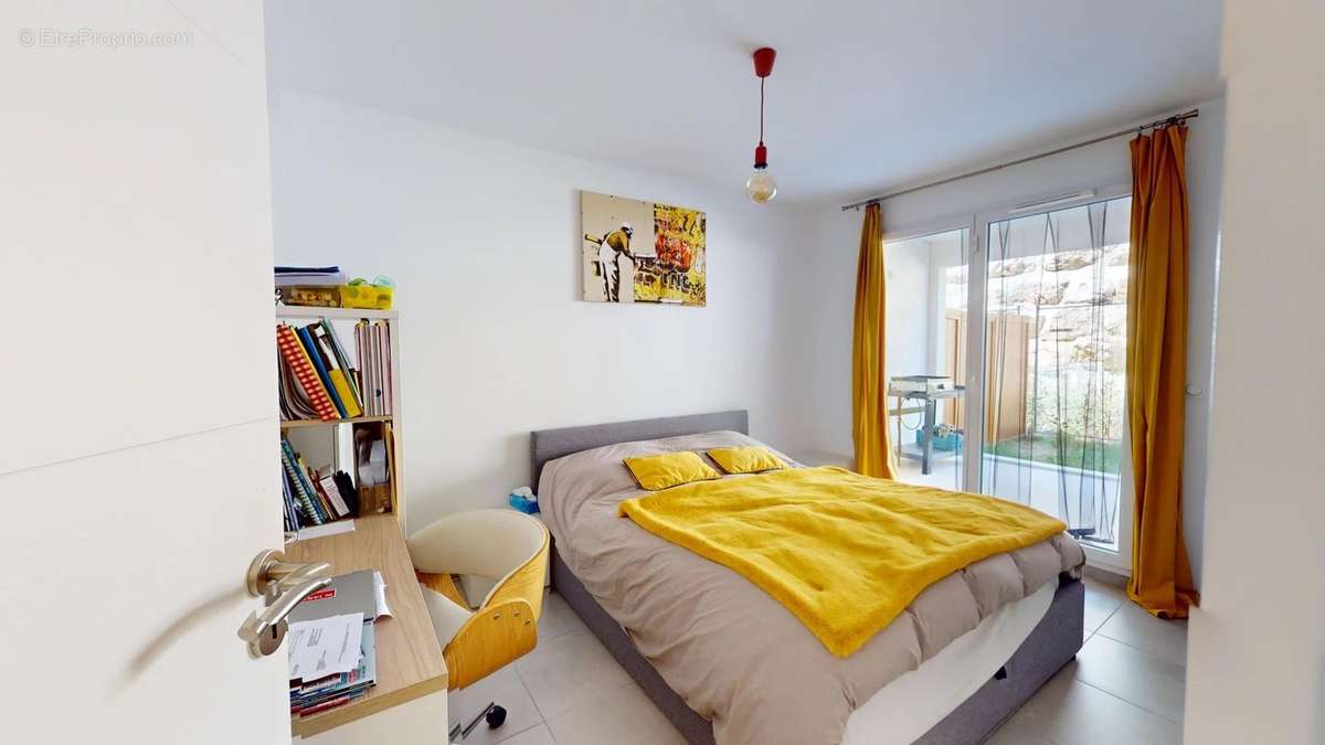 Appartement à MARSEILLE-13E