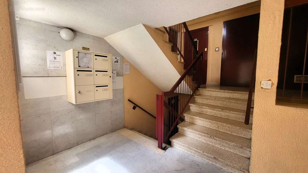 Appartement à MARSEILLE-12E