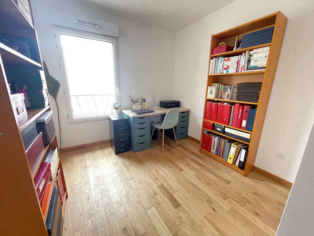 Appartement à CLICHY