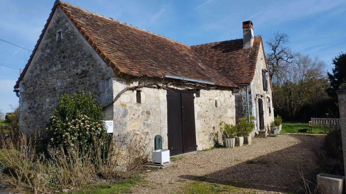 Maison à CHARNIZAY