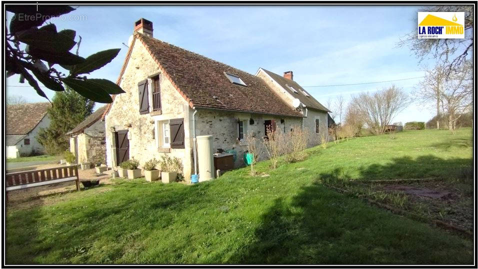 Maison à CHARNIZAY