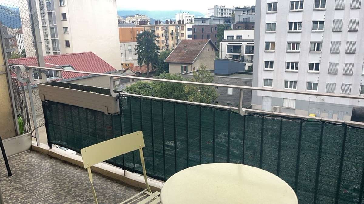 Appartement à GRENOBLE