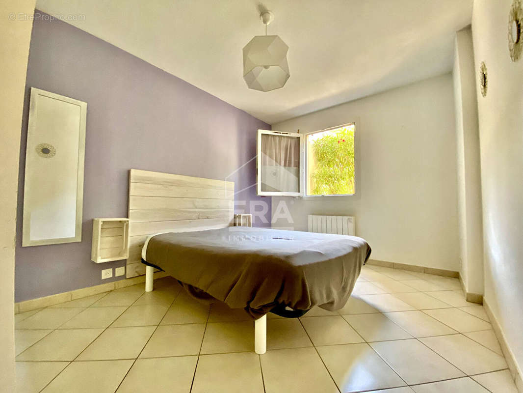 Appartement à MARSEILLE-9E