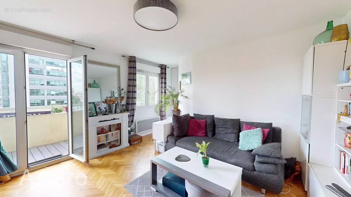 Appartement à ISSY-LES-MOULINEAUX