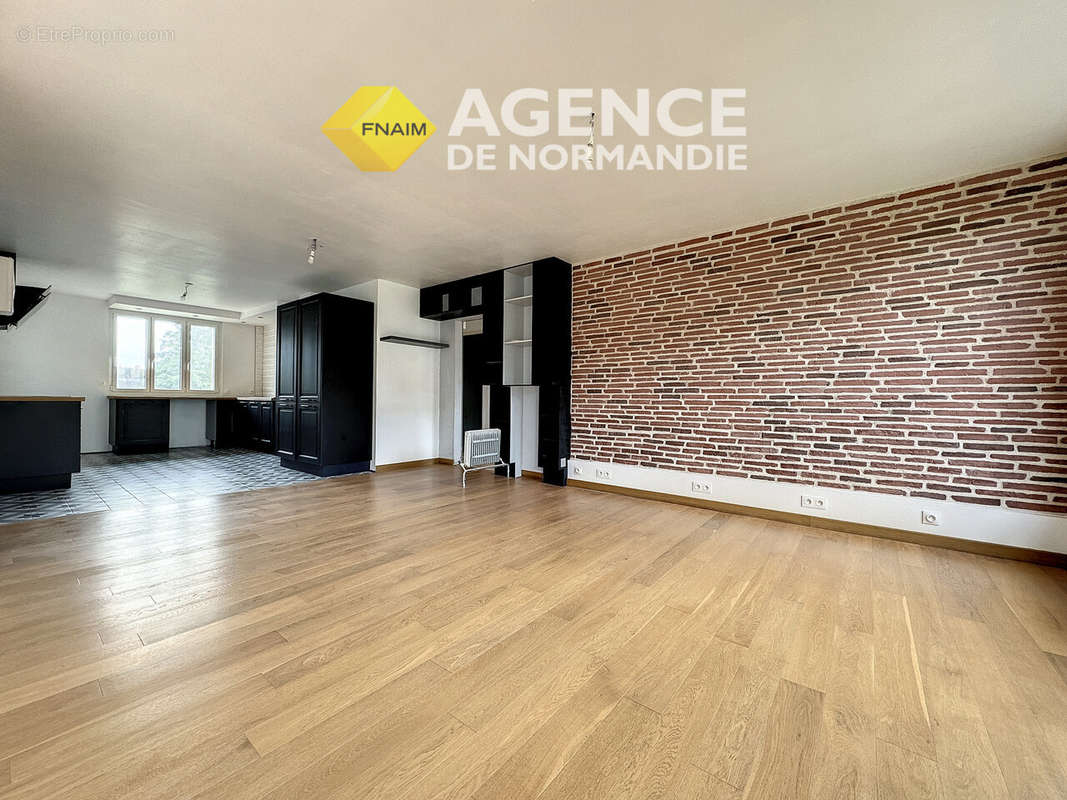 Appartement à BERNAY