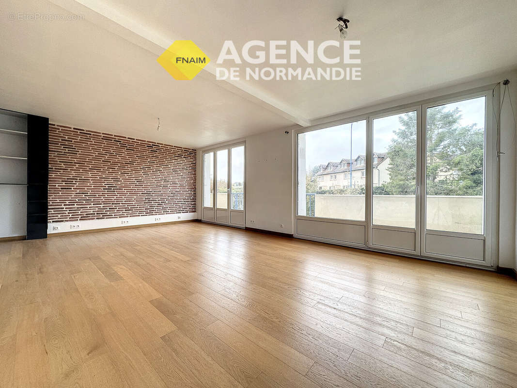 Appartement à BERNAY