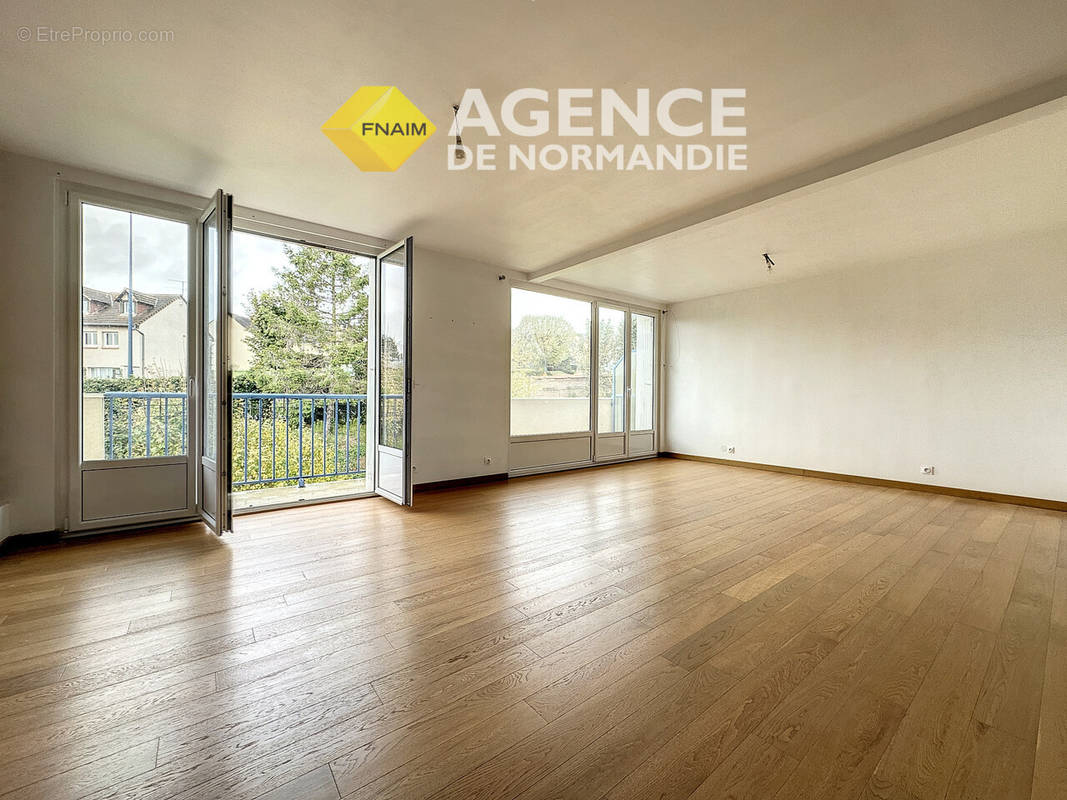 Appartement à BERNAY