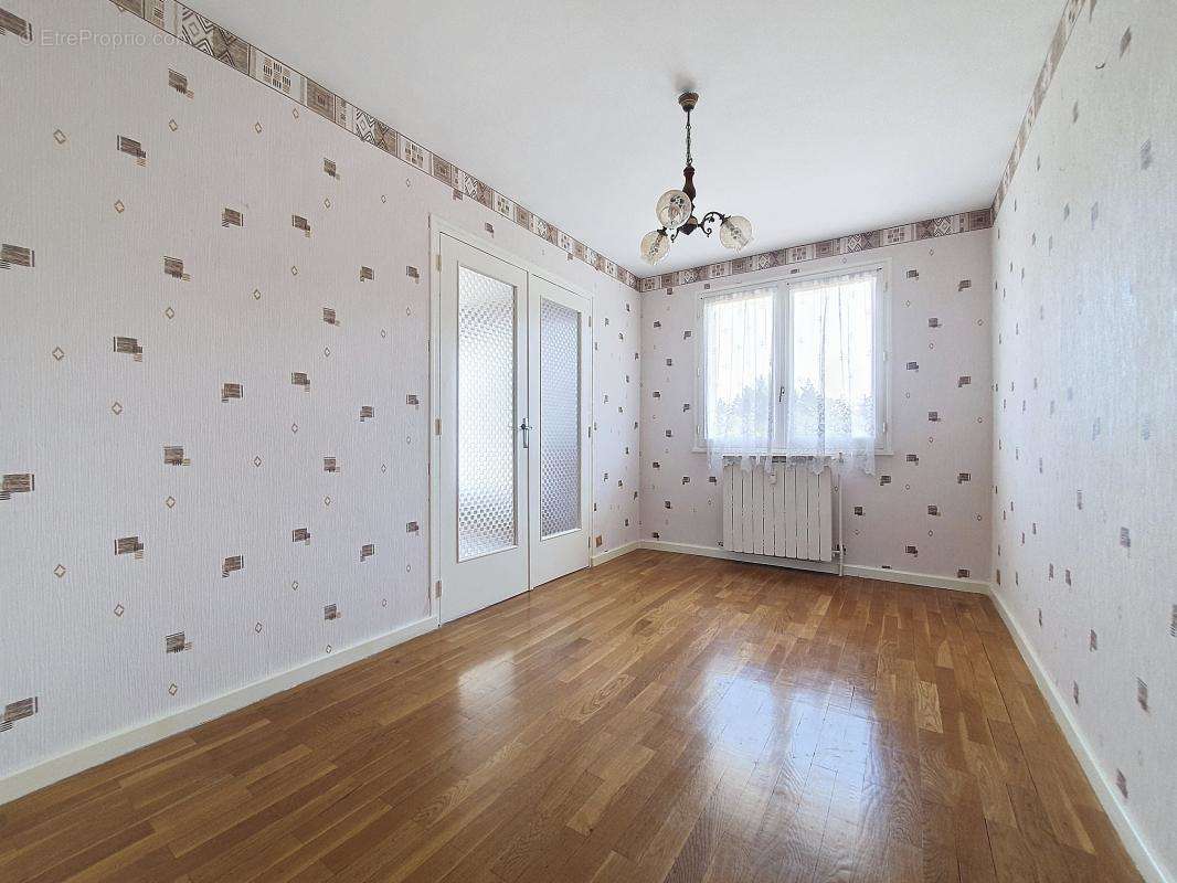 Appartement à CHASSE-SUR-RHONE