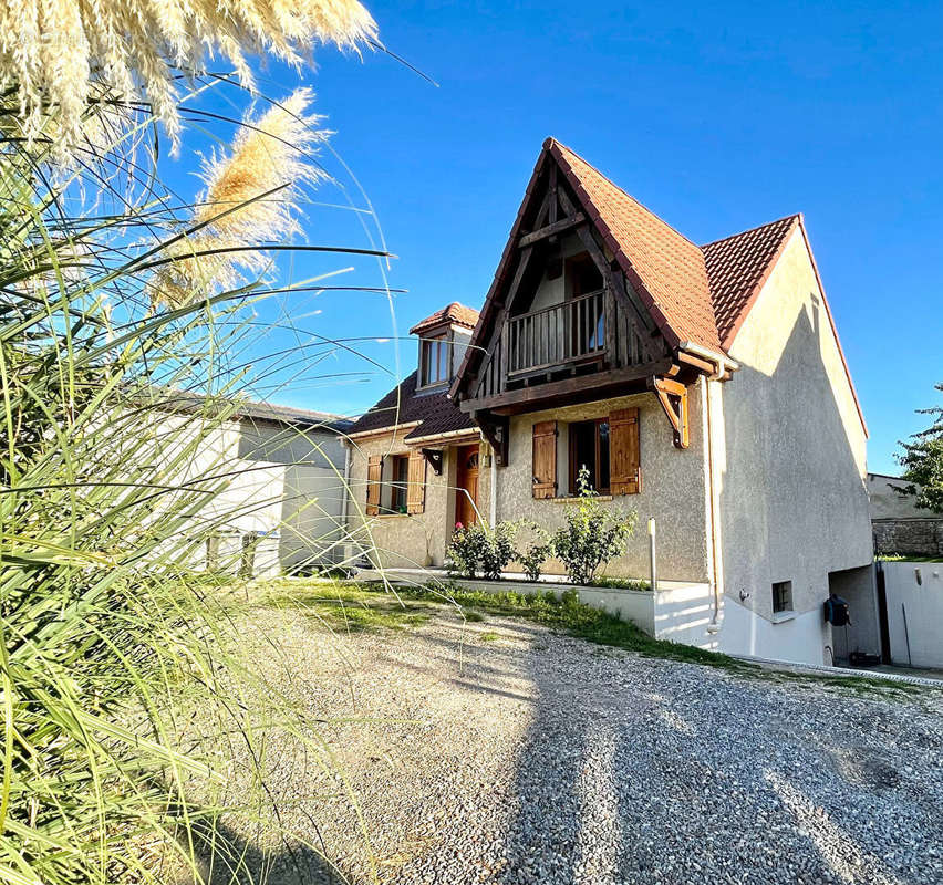 Maison à BEZONS