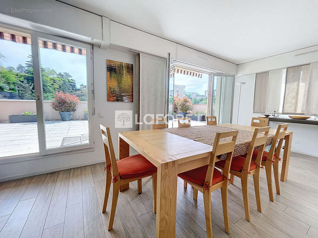 Appartement à LYON-4E