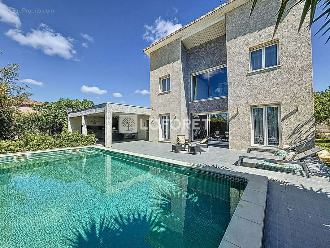 Maison à VILLENEUVE-LES-BEZIERS