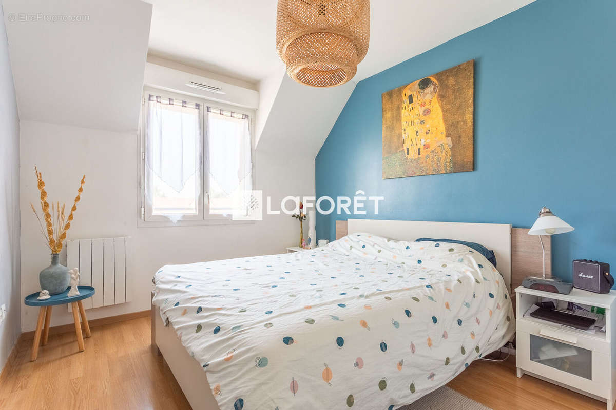 Appartement à SAINT-GERMAIN-LES-ARPAJON