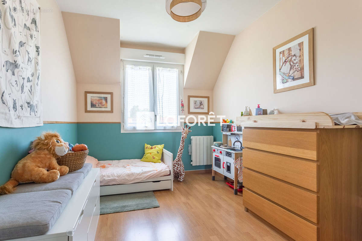 Appartement à SAINT-GERMAIN-LES-ARPAJON