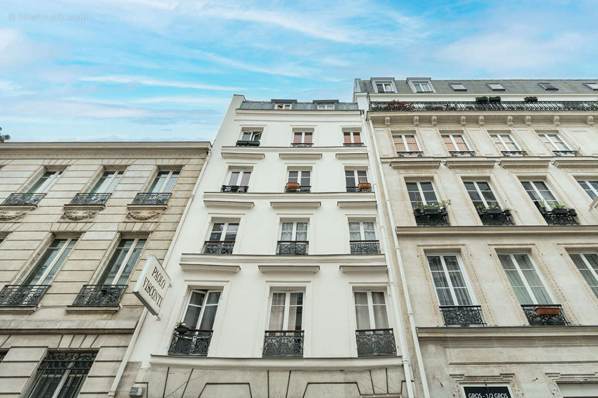 Appartement à PARIS-3E