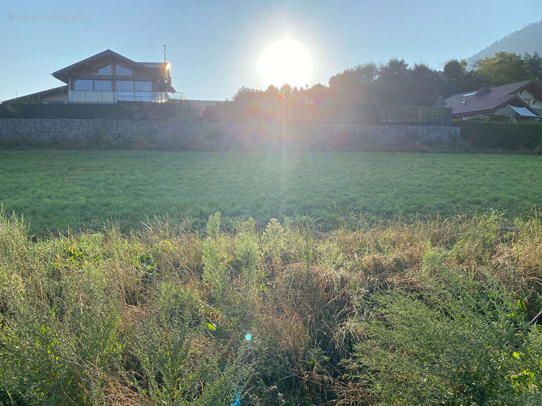 Terrain à LYAUD