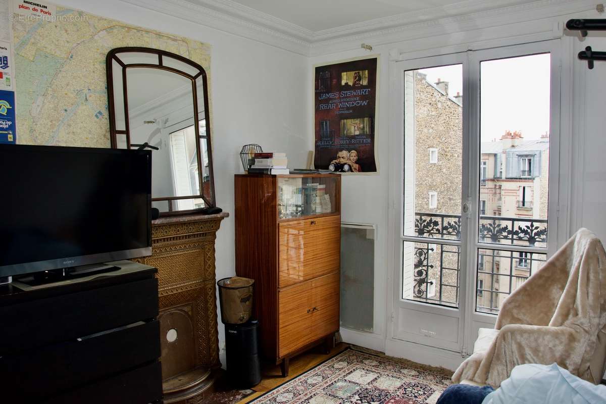 Appartement à PARIS-15E