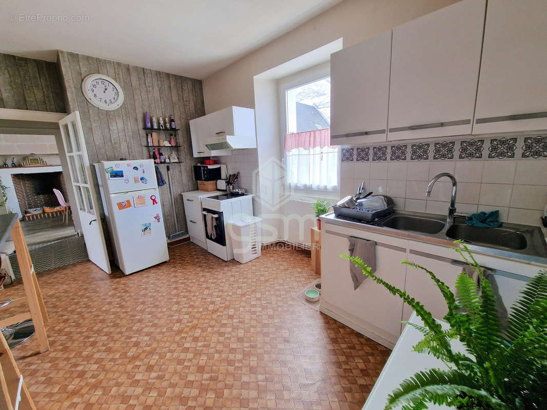 Appartement à MONTS