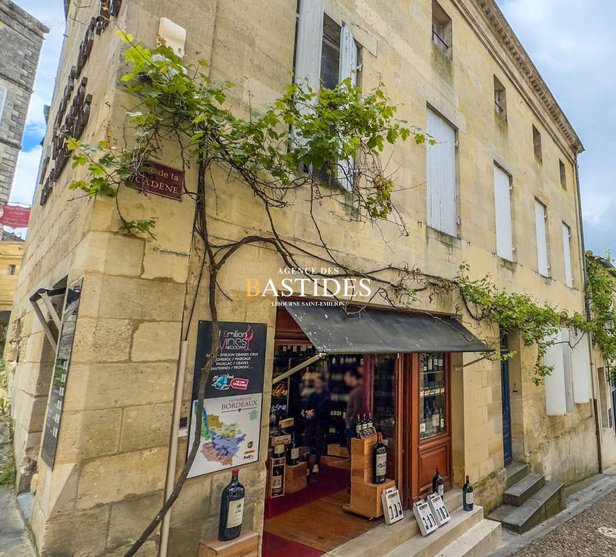 Appartement à SAINT-EMILION