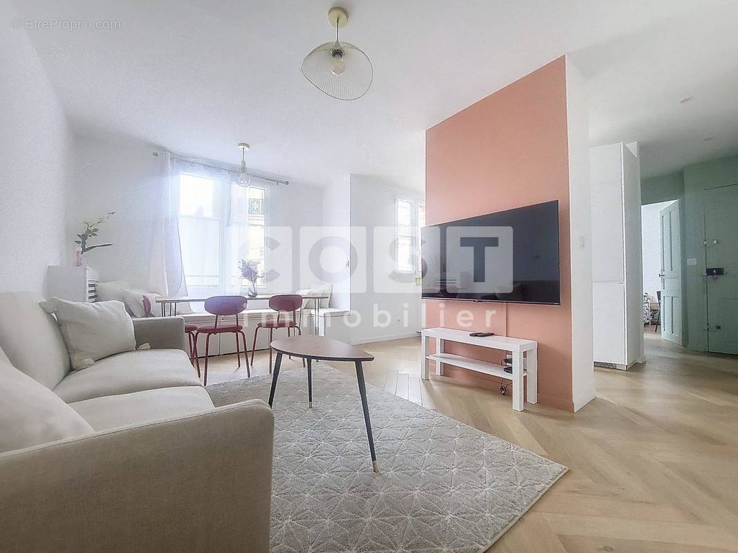 Appartement à ASNIERES-SUR-SEINE