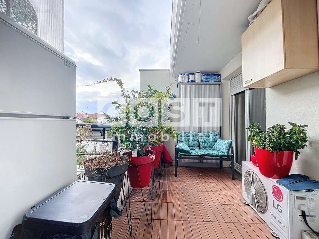 Appartement à BOIS-COLOMBES