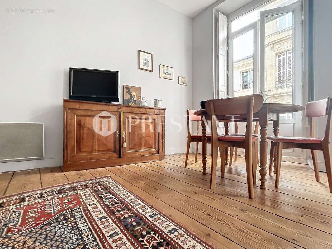 Appartement à BORDEAUX