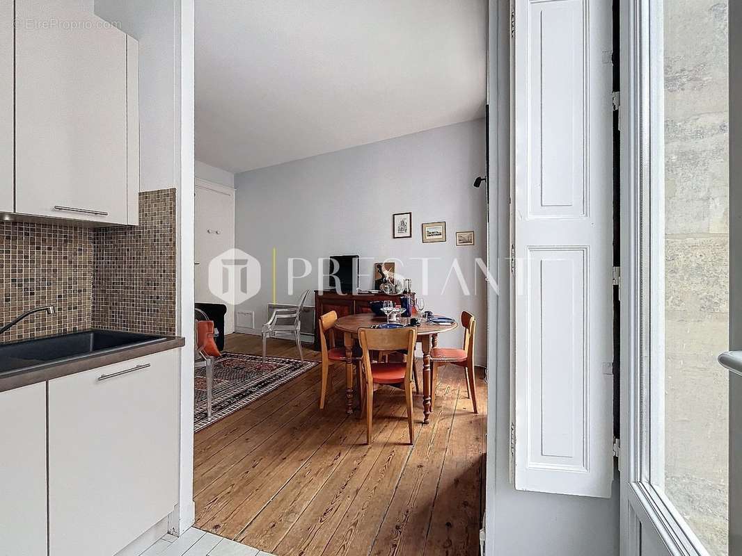 Appartement à BORDEAUX