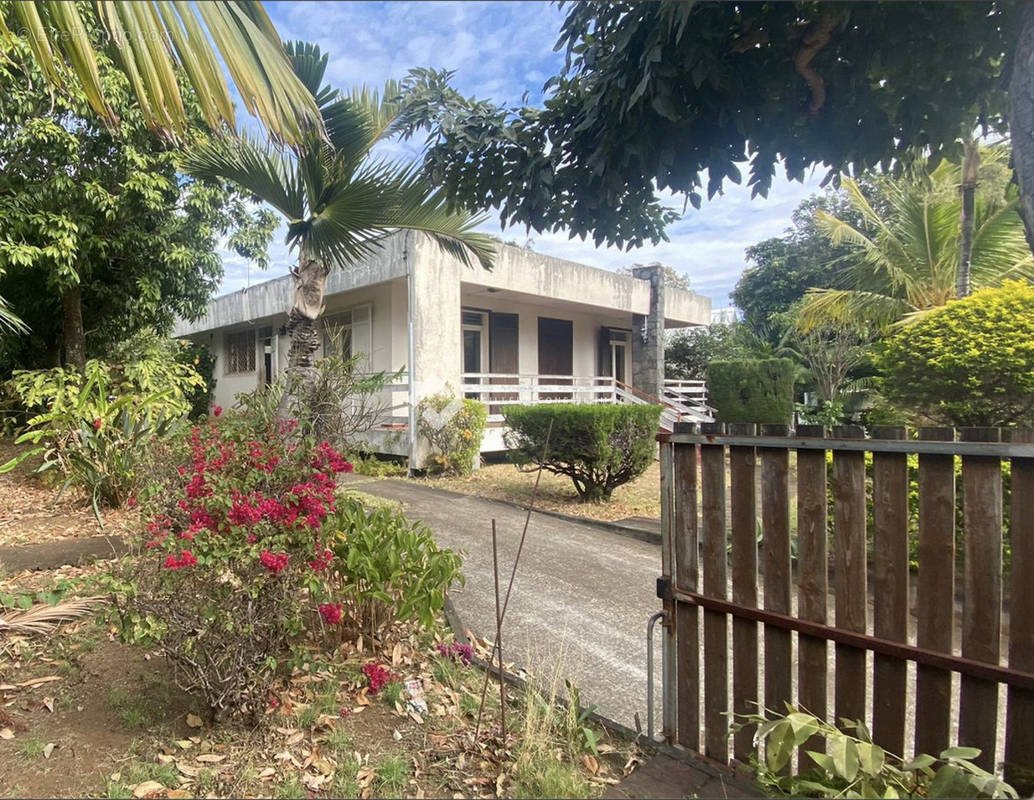 Maison à SAINT-PIERRE