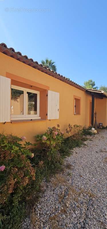 Maison à TOURRETTE-LEVENS