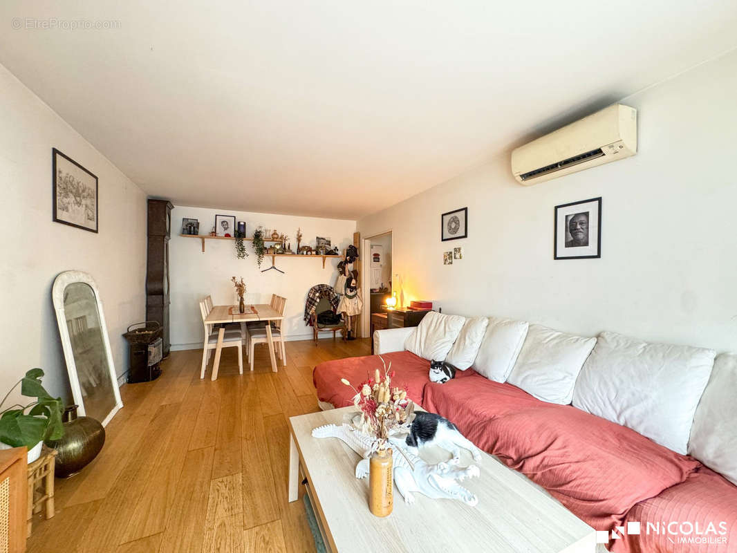 Appartement à BORDEAUX