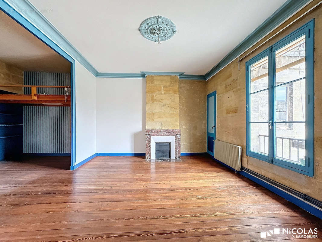 Appartement à BORDEAUX