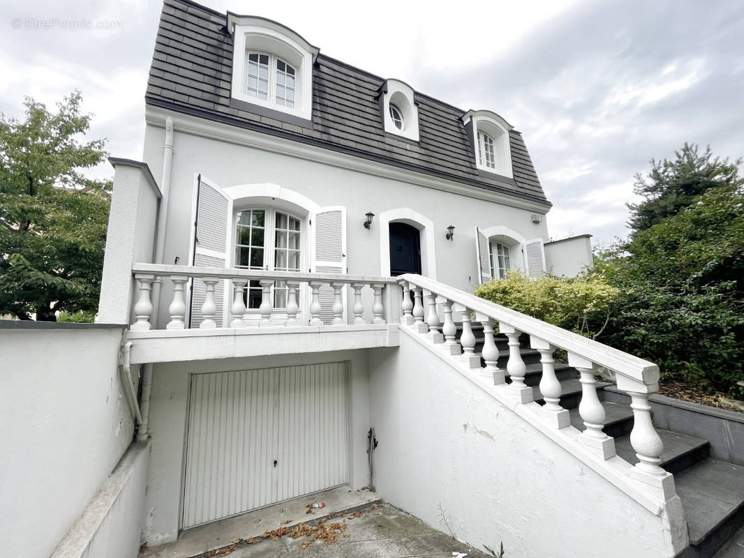 Maison à CHAMPIGNY-SUR-MARNE