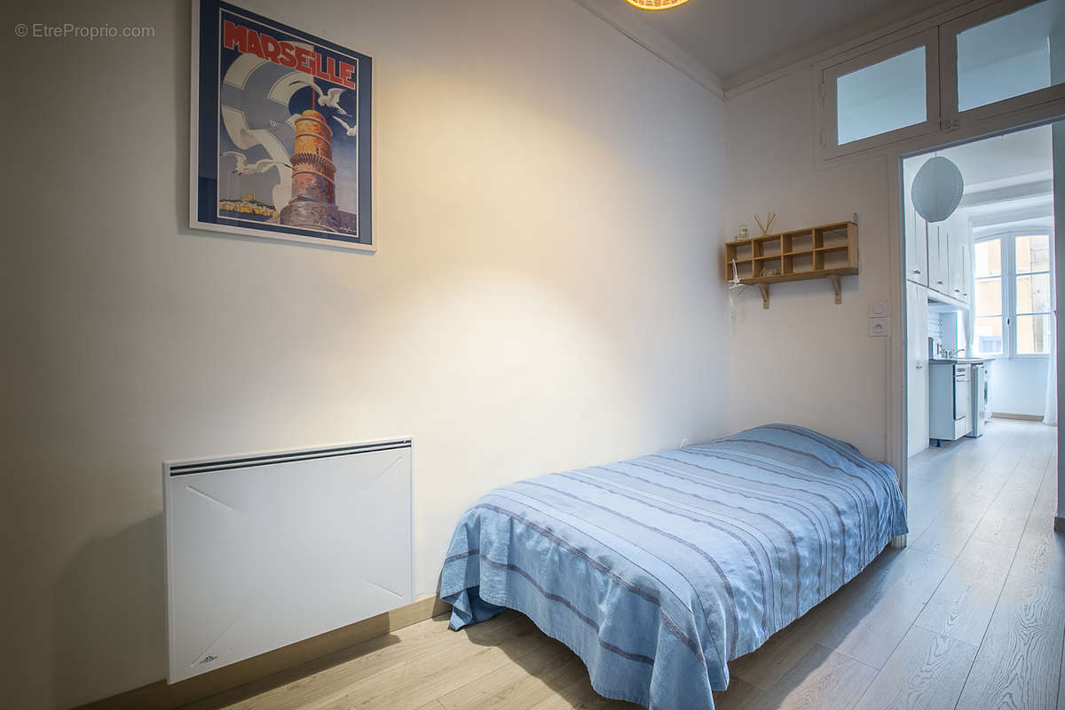 Appartement à MARSEILLE-2E