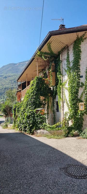 Maison à SAINT-JEAN-DE-LA-PORTE