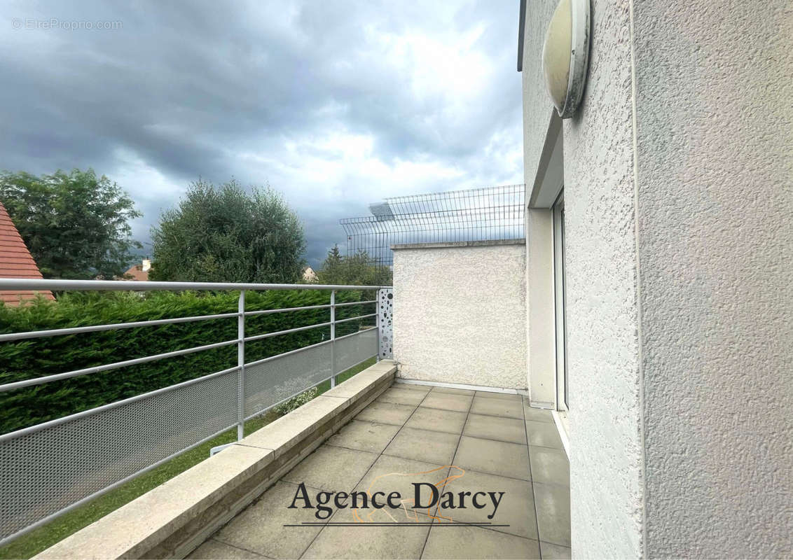 Appartement à PERRIGNY-LES-DIJON