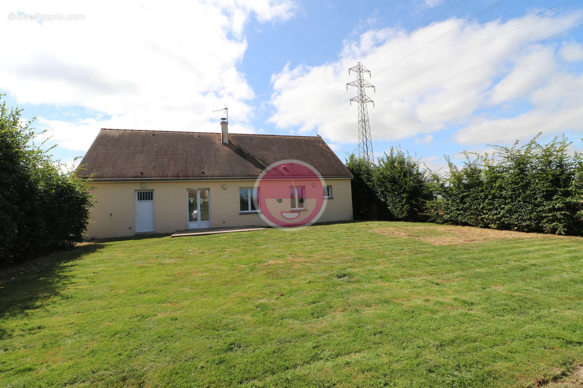 Maison à COURVILLE-SUR-EURE