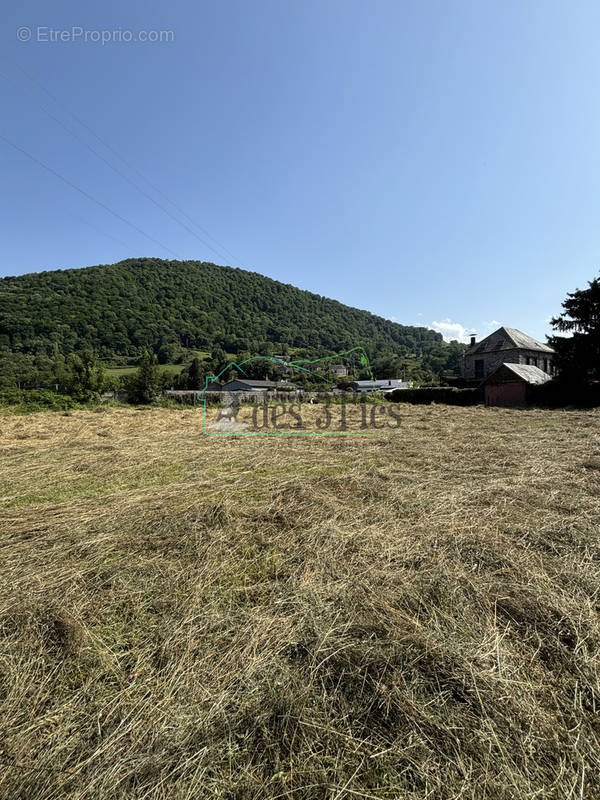 Terrain à CIERP-GAUD