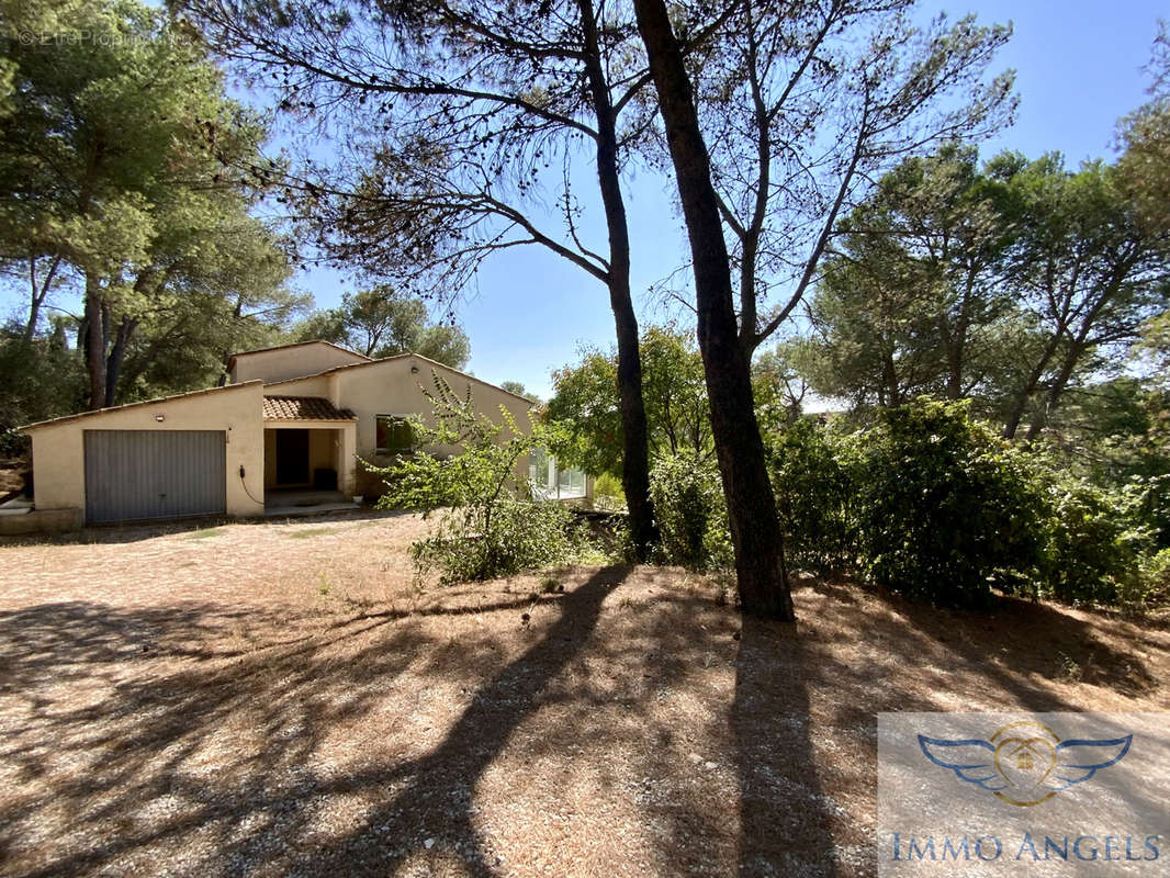 Maison à NIMES