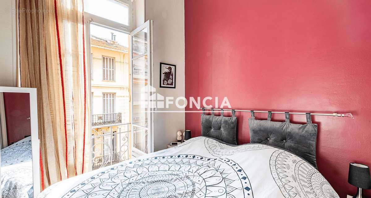 Appartement à MENTON