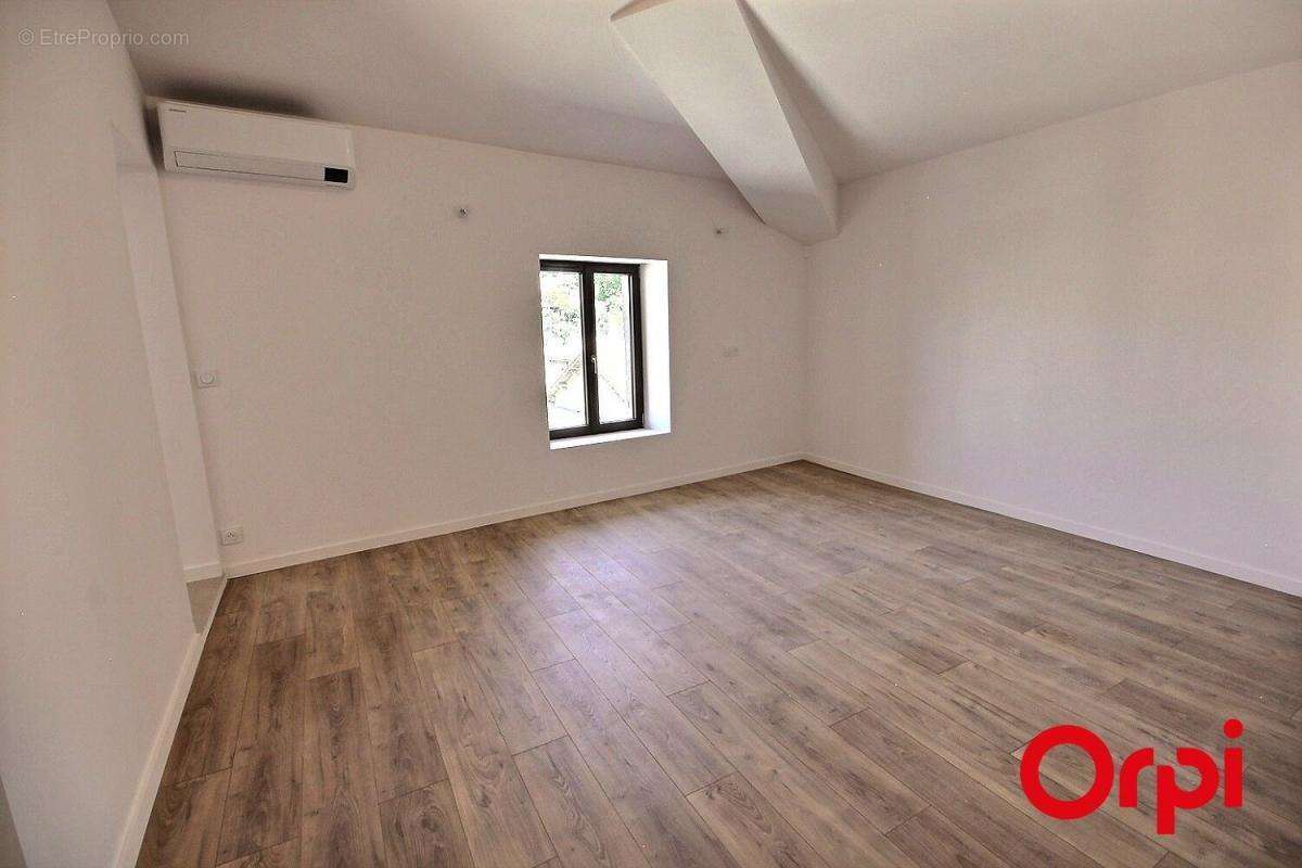 Appartement à MARSEILLE-13E