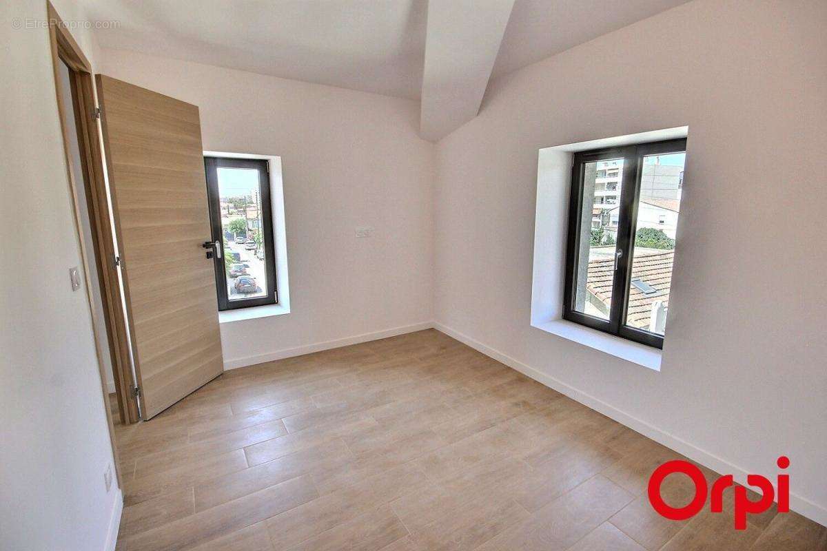 Appartement à MARSEILLE-13E